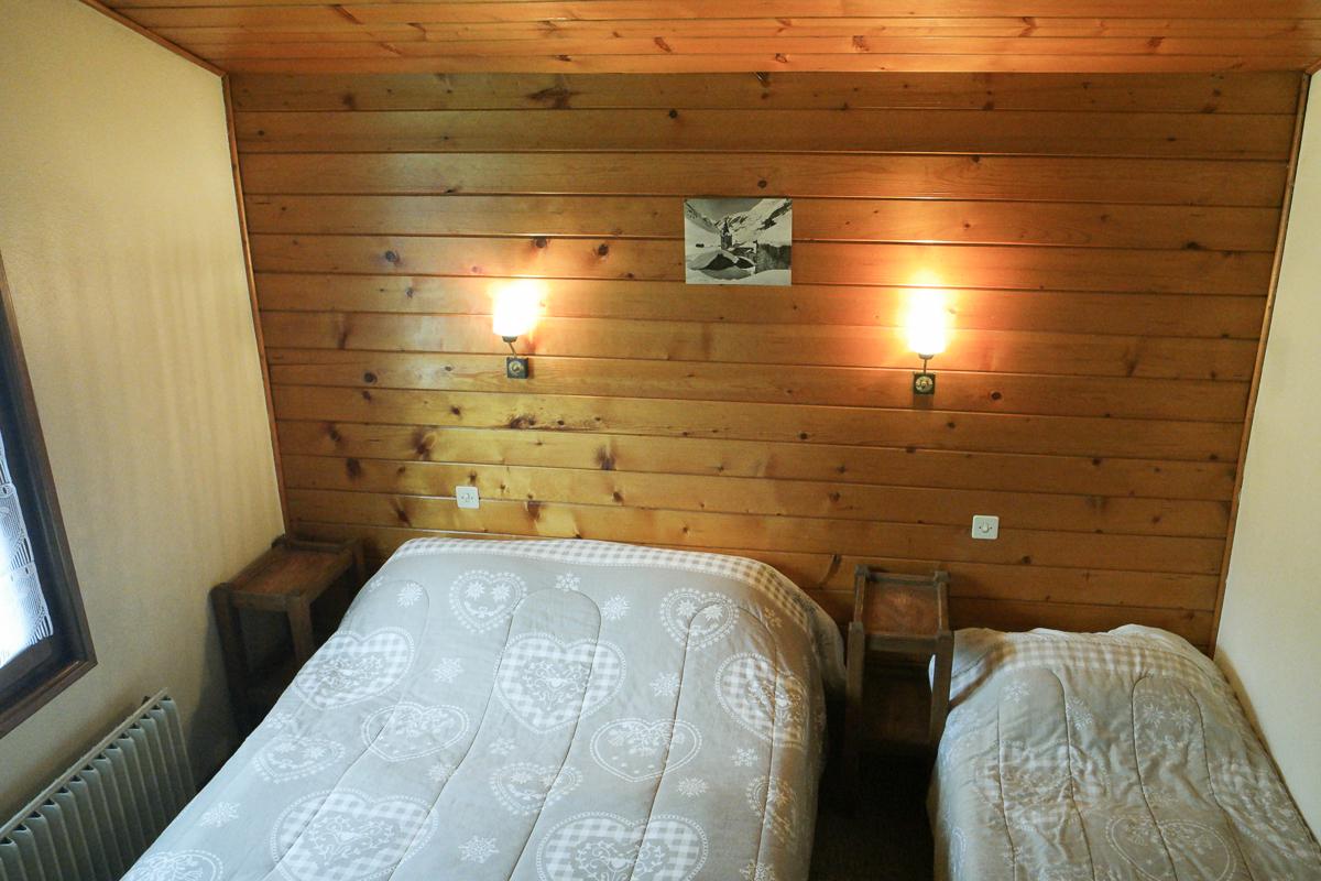 Chambre 2 : 2 lits simples